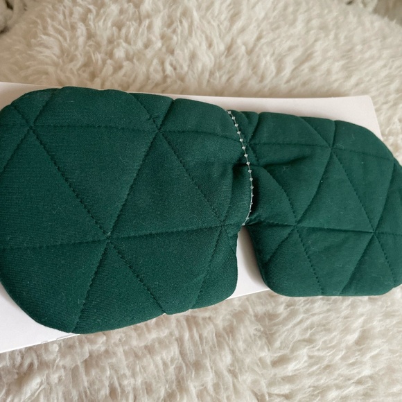 AUDEN QUILTED JERSY EYE MASK ONE SIZE GREEN NEW - Picture 2 of 8